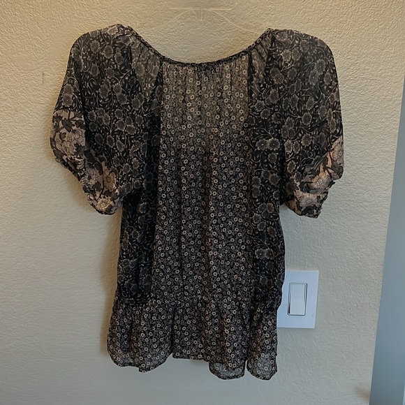 Joie Silk Floral Blouse - Picture 4 of 5